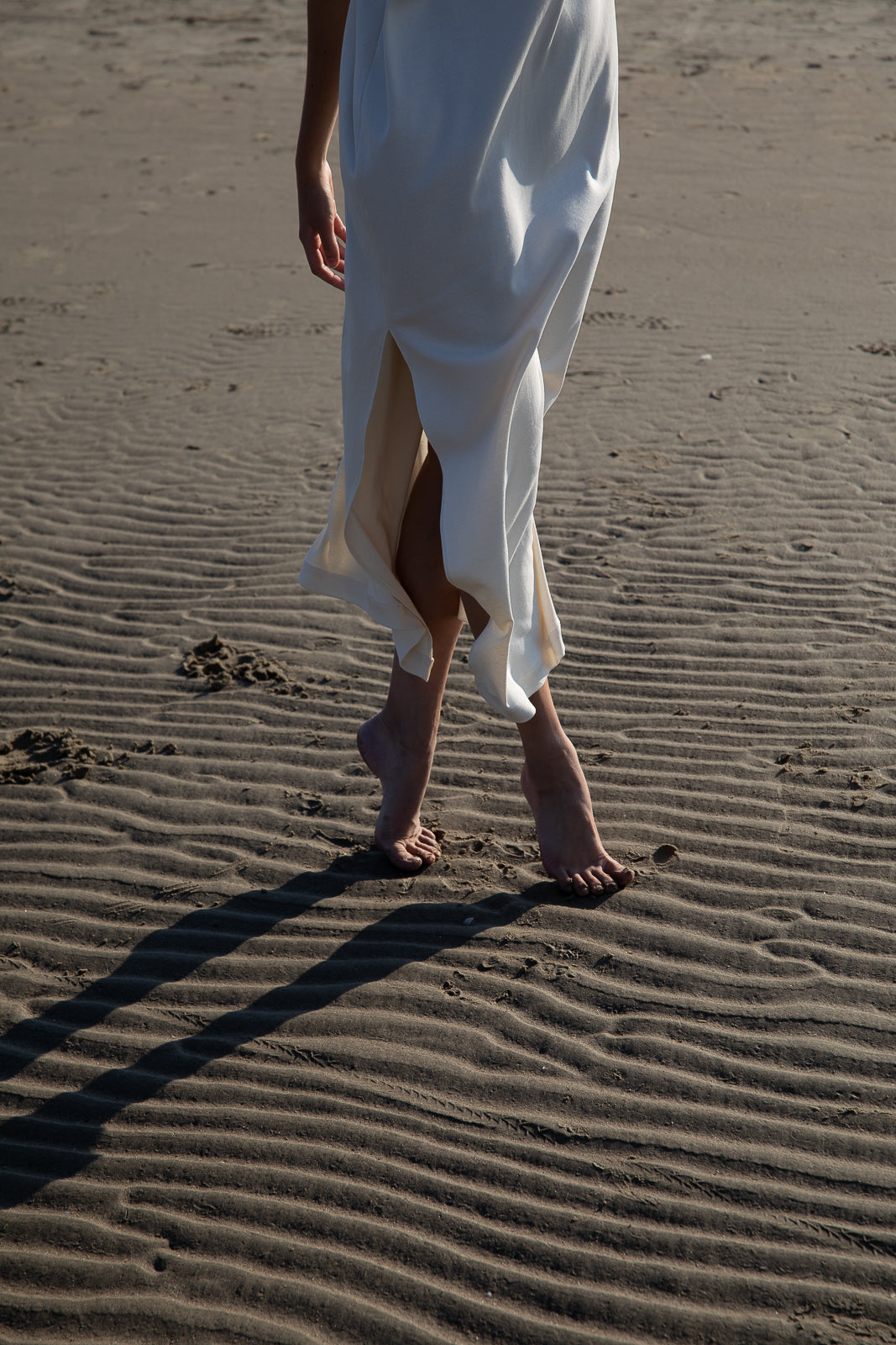 NAO Studios Iconic Dress Ecru Cotton 500111002 Model Beach Detail